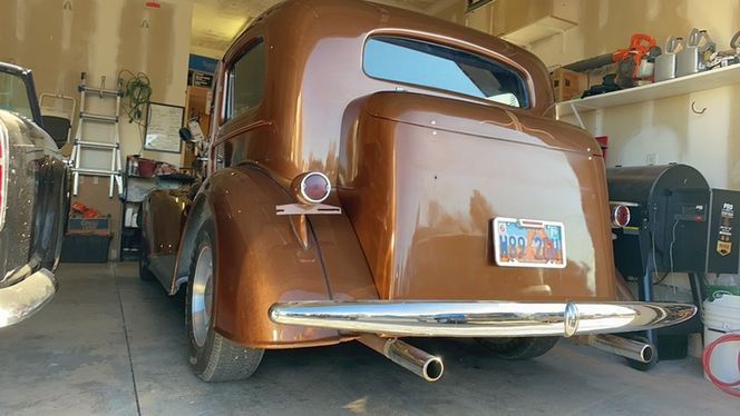 Unknown-Custom-cruiser-1933-Brown-Brown-14