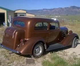 Unknown-Custom-cruiser-1933-Brown-Brown-4