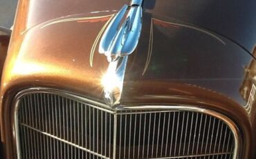 Unknown-Custom-cruiser-1933-Brown-Brown-7