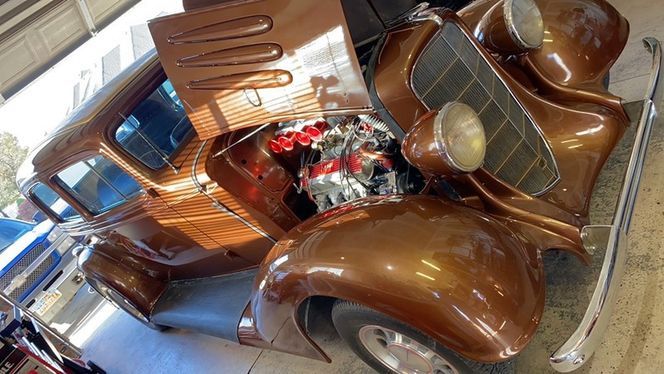 Unknown-Custom-cruiser-1933-Brown-Brown-9