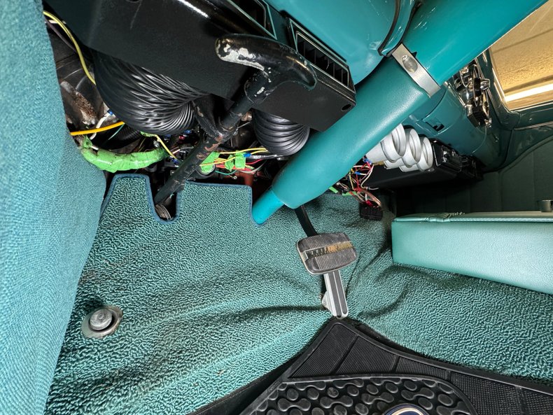 Unknown-Customline-1955-Turquoise-Metallic-Turquoise-22