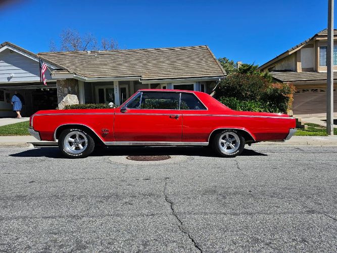 Unknown-Cutlass-1964-19