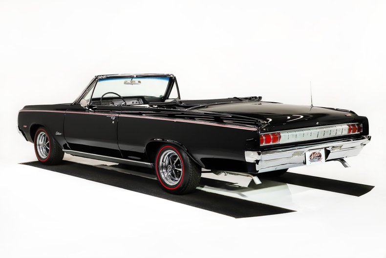 Unknown-Cutlass-1964-Ebony-Black-White-11