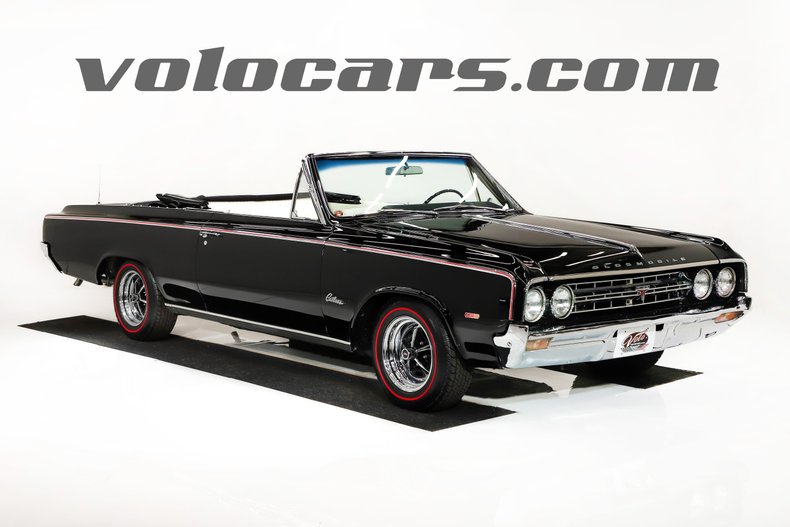 Unknown-Cutlass-1964-Ebony-Black-White-3