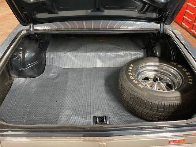 Unknown-Cutlass-1965-Blue-Black-1