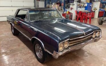 Unknown-Cutlass-1965-Blue-Black