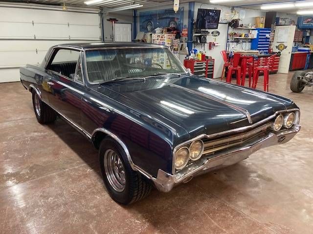 Unknown-Cutlass-1965-Blue-Black