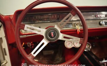 Unknown-Cutlass-1965-Provincial-White-Red-40