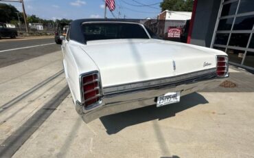Unknown-Cutlass-1966-White-Black-4