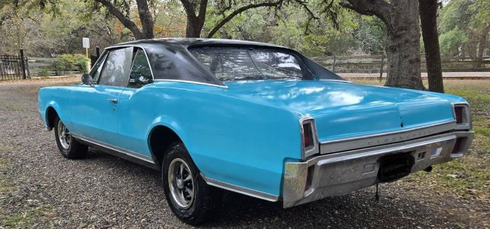 Unknown-Cutlass-1967-1