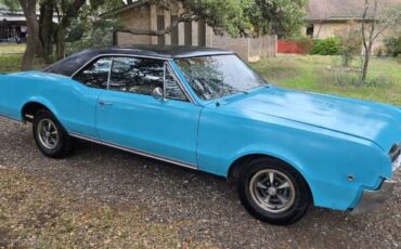Unknown-Cutlass-1967-10