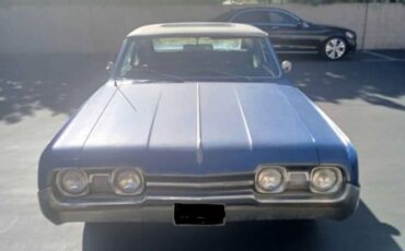 Unknown-Cutlass-1967-2