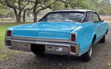 Unknown-Cutlass-1967-2