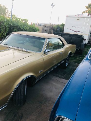 Unknown-Cutlass-1967-3