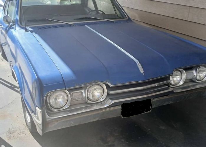 Unknown-Cutlass-1967-4