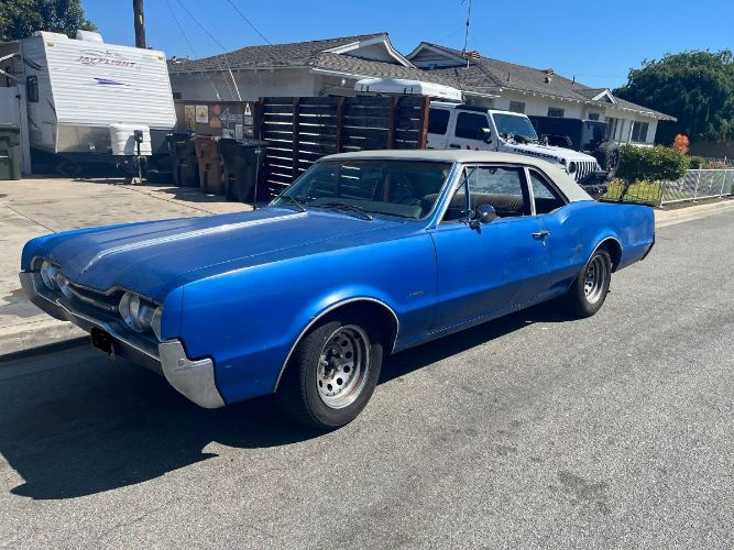 Unknown-Cutlass-1967-6