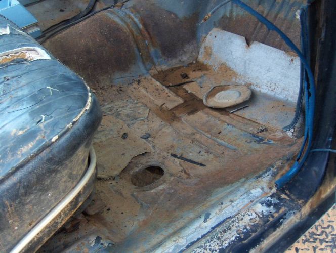 Unknown-Cutlass-1967-Blue-1