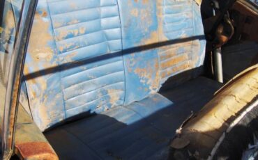 Unknown-Cutlass-1967-Blue-10