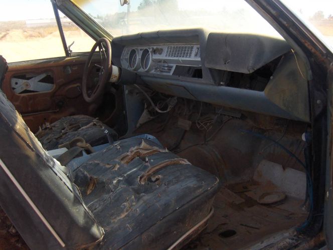 Unknown-Cutlass-1967-Blue-11