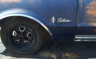 Unknown-Cutlass-1967-Blue-13