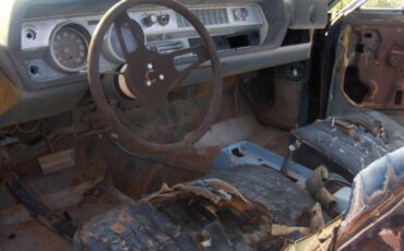 Unknown-Cutlass-1967-Blue-14