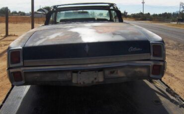 Unknown-Cutlass-1967-Blue-16