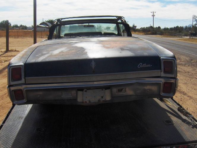 Unknown-Cutlass-1967-Blue-17