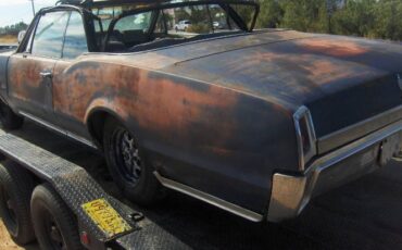 Unknown-Cutlass-1967-Blue-19