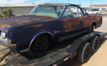 Unknown-Cutlass-1967-Blue-21