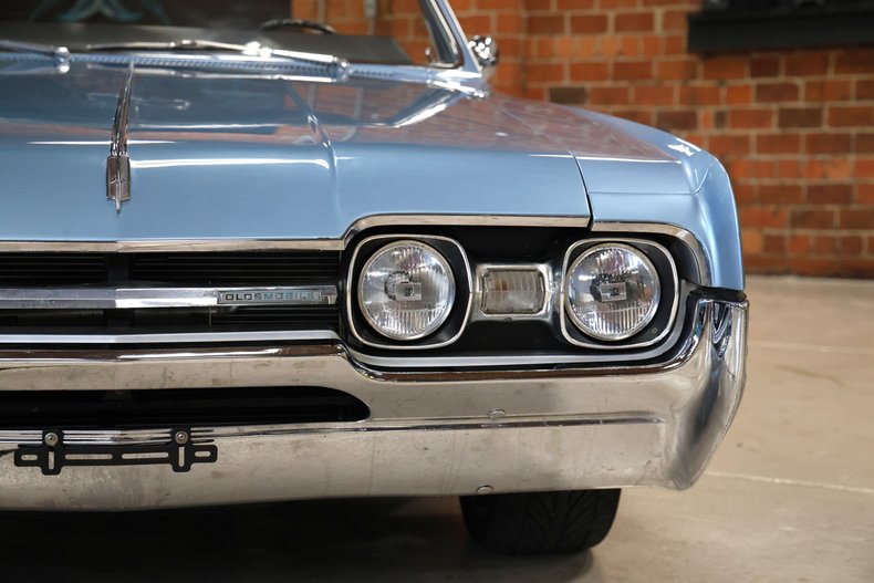 Unknown-Cutlass-1967-Blue-Metallic-Blue-19