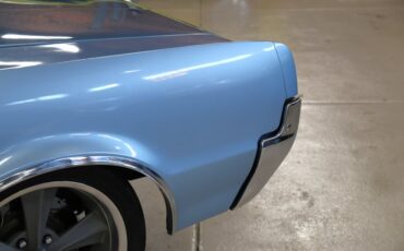 Unknown-Cutlass-1967-Blue-Metallic-Blue-31