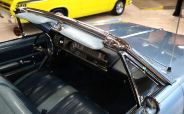 Unknown-Cutlass-1967-Blue-Metallic-Blue-36