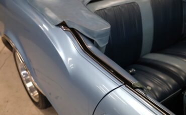 Unknown-Cutlass-1967-Blue-Metallic-Blue-37
