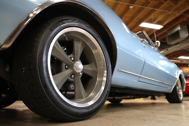 Unknown-Cutlass-1967-Blue-Metallic-Blue-42