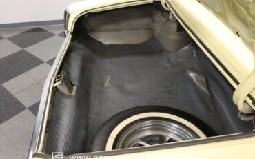 Unknown-Cutlass-1967-Cameo-White-Black-40