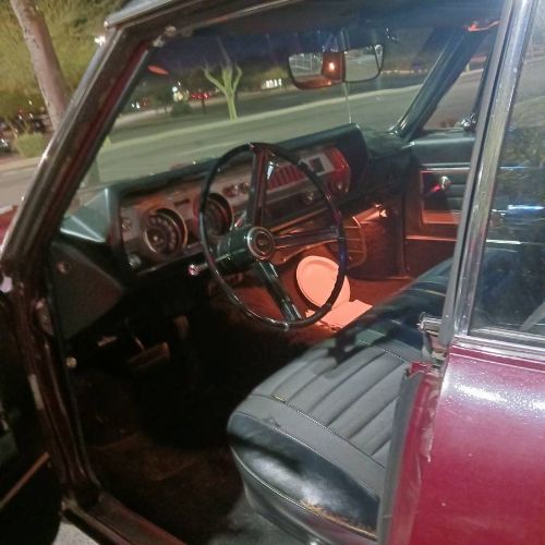 Unknown-Cutlass-1967-Red-Black-2