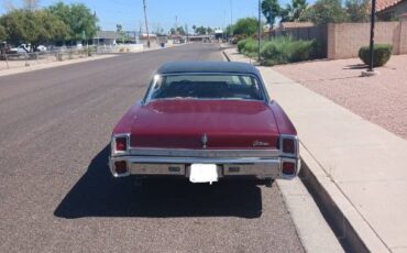 Unknown-Cutlass-1967-Red-Black-5
