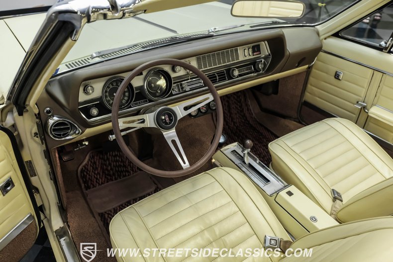 Unknown-Cutlass-1967-Saffron-Yellow-Yellow-12