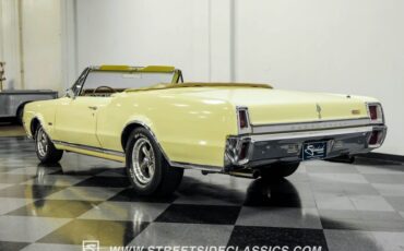 Unknown-Cutlass-1967-Saffron-Yellow-Yellow-16