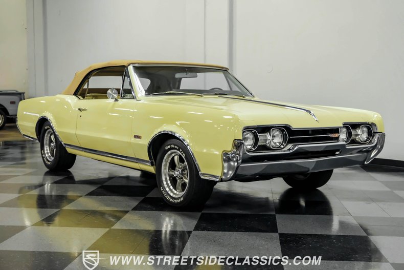Unknown-Cutlass-1967-Saffron-Yellow-Yellow-21