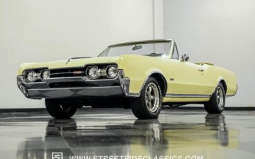 Unknown-Cutlass-1967-Saffron-Yellow-Yellow-26