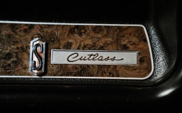Unknown-Cutlass-1969-21