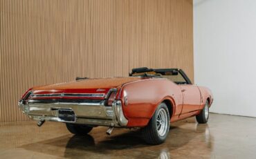 Unknown-Cutlass-1969-3
