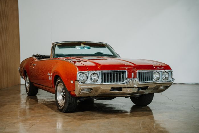 Unknown-Cutlass-1969-6