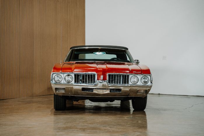 Unknown-Cutlass-1969-8