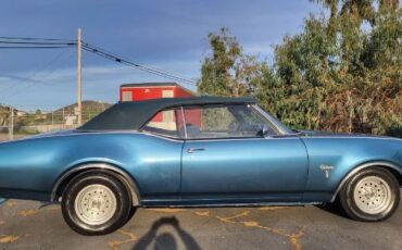 Unknown-Cutlass-1969-Blue-12