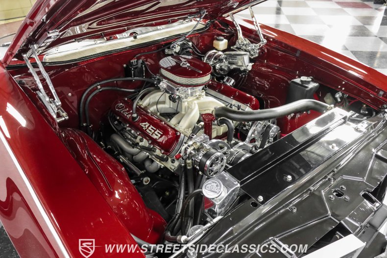 Unknown-Cutlass-1969-Burgundy-Metallic-Cream-37