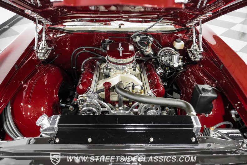 Unknown-Cutlass-1969-Burgundy-Metallic-Cream-6