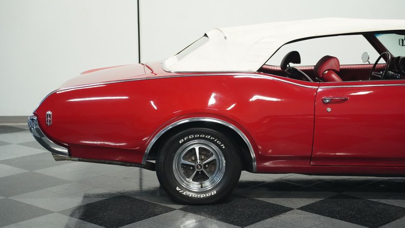 Unknown-Cutlass-1969-Crimson-Red-Red-12