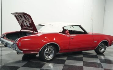 Unknown-Cutlass-1969-Crimson-Red-Red-47